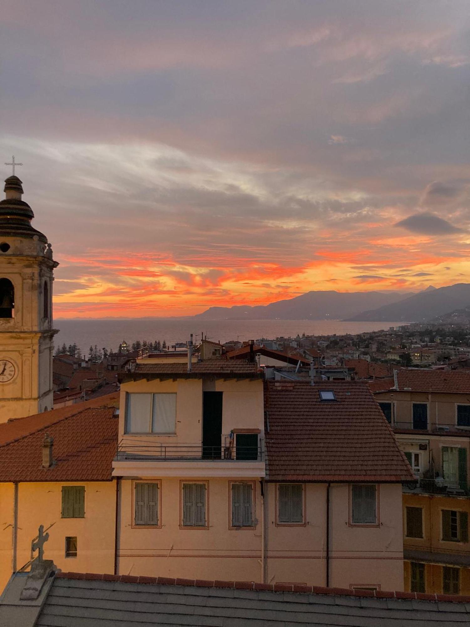 La Terrazza Bed & Breakfast Bordighera Exterior photo